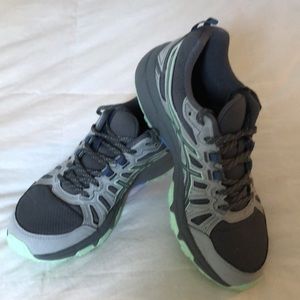 ASICS Women's Gel-Venture 7 Running Shoes  Sz 8.5